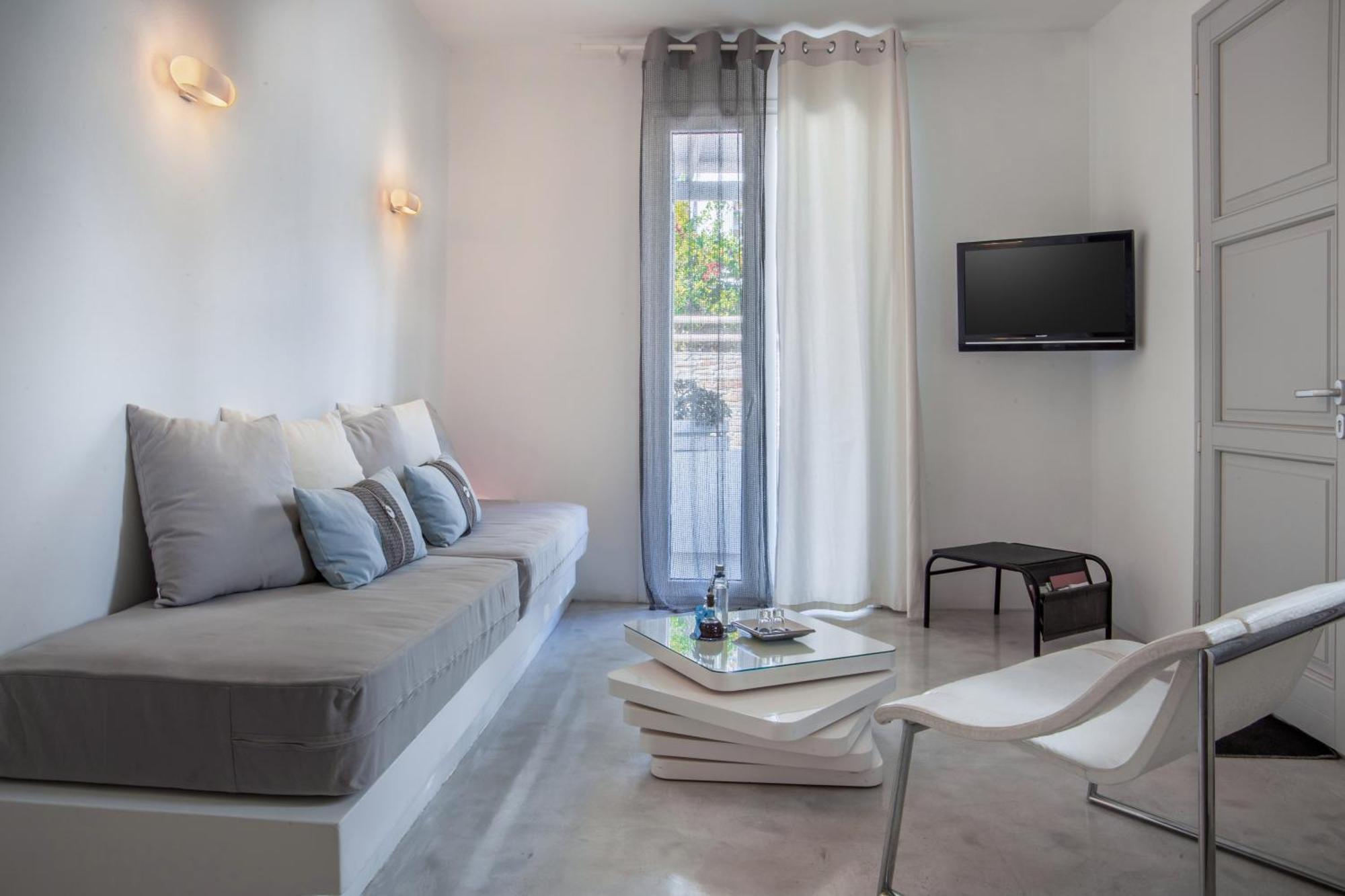 Edem Suites Ándros Oda fotoğraf