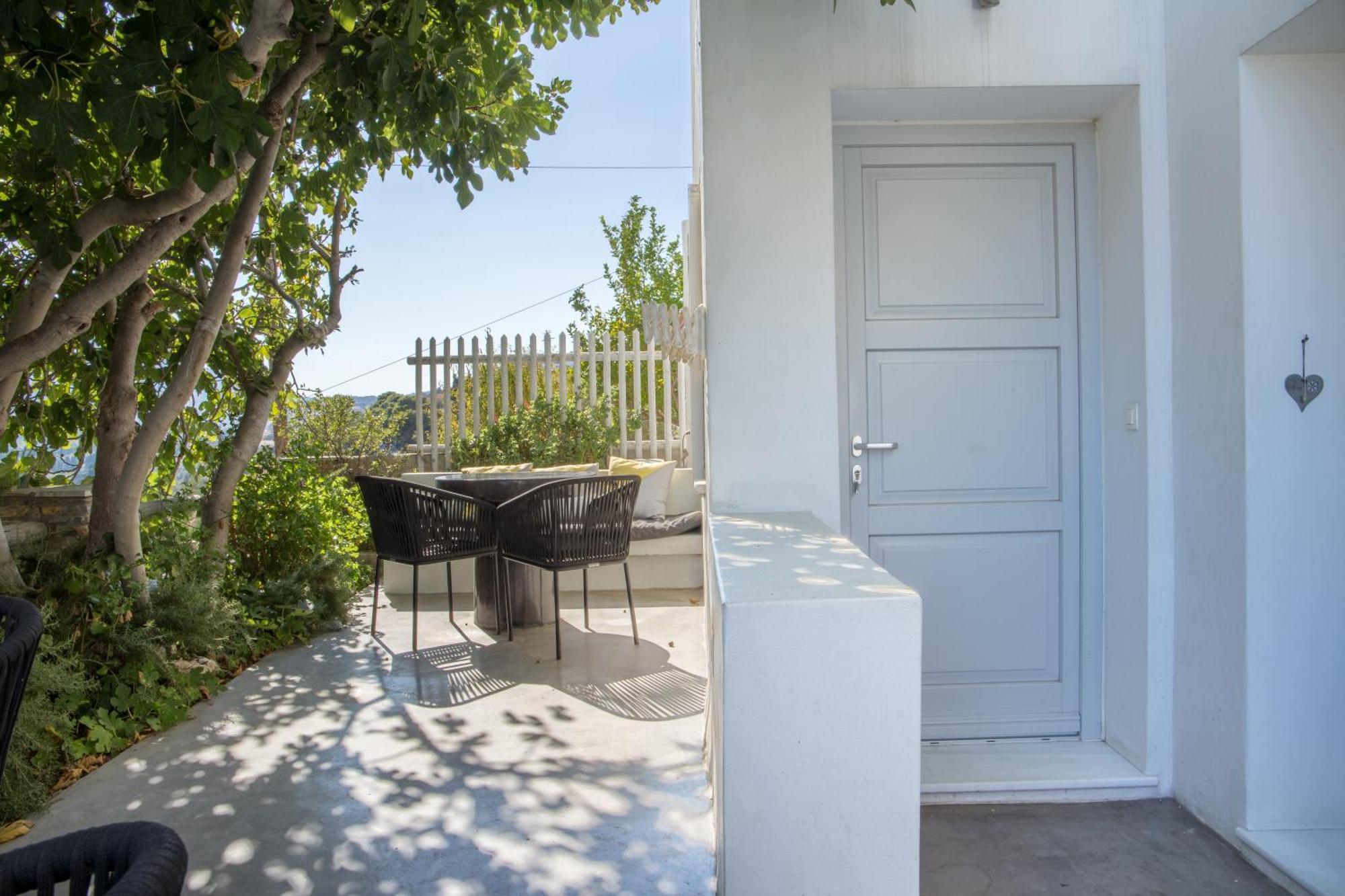 Edem Suites Ándros Oda fotoğraf